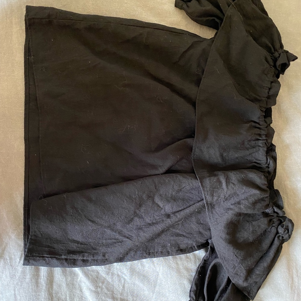 Black off the shoulder shirt with ruffles size medium active USA